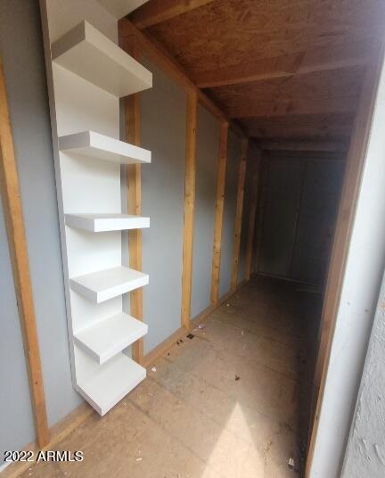 Building Photo - 6401 E Parkview Dr