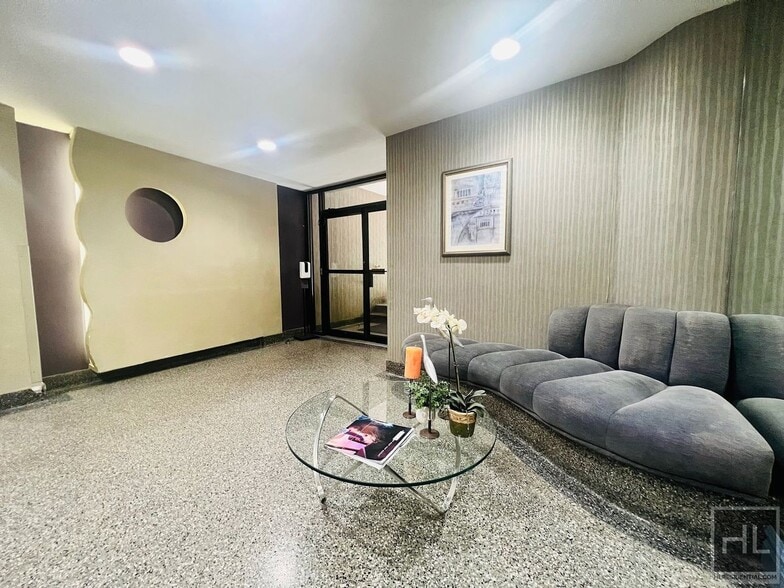 Building Photo - East 54th Street