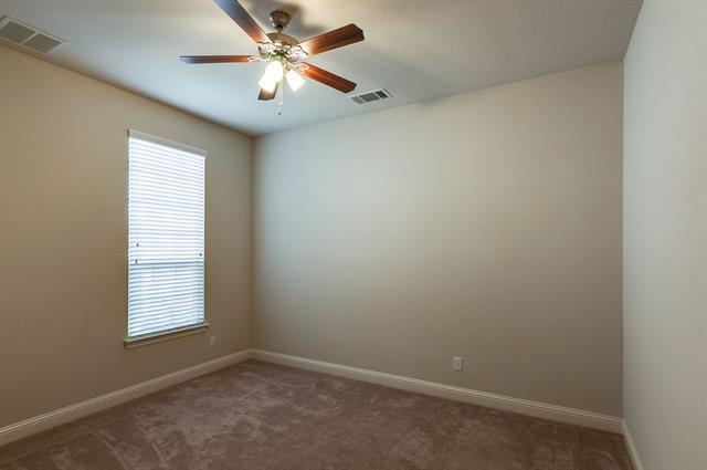 Building Photo - 1231 Huron Dr