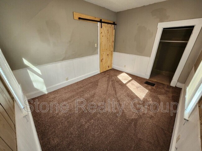 Building Photo - 1467 S 8th St