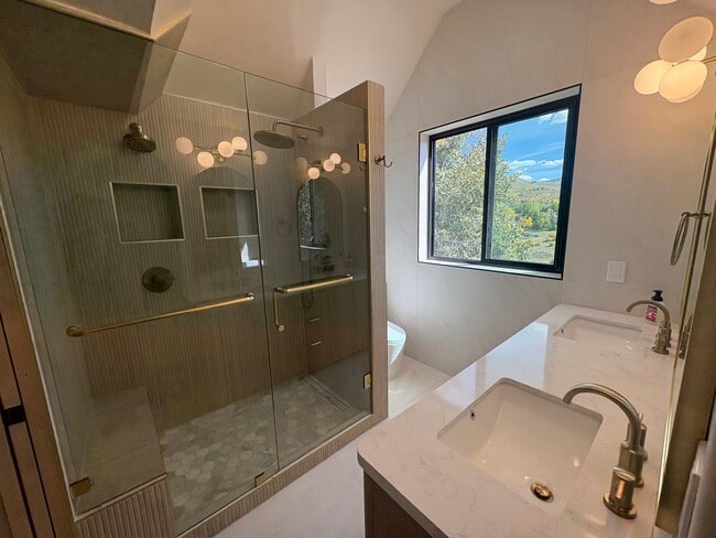 Building Photo - 2810 O Neal Spur