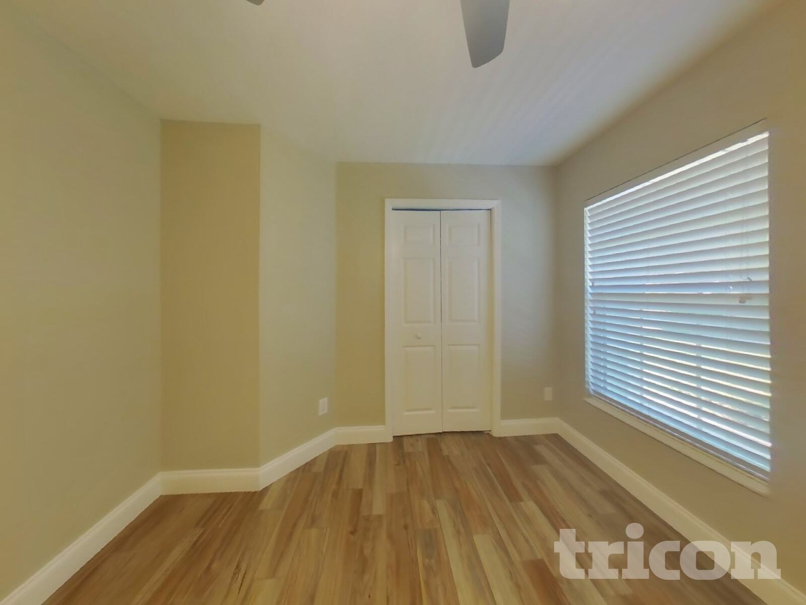 Building Photo - 10123 41st Ct E