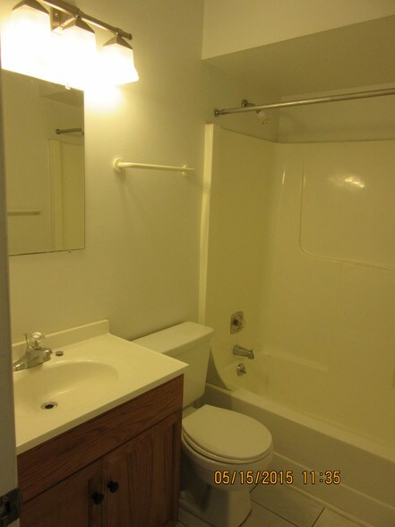 Building Photo - 3069 Huron Ave