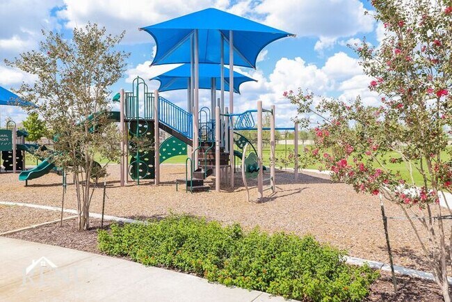 Building Photo - 3018 Jackson Smt