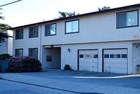 Building Photo - Dela Vina Oaks Apartments