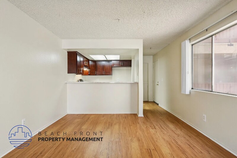 Building Photo - 1602 N Ross St