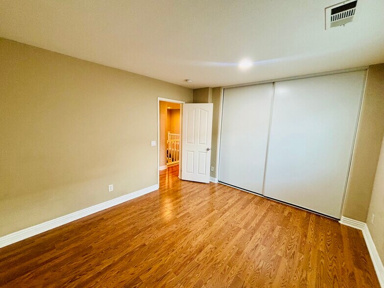 Building Photo - 2064 W Avenue K6