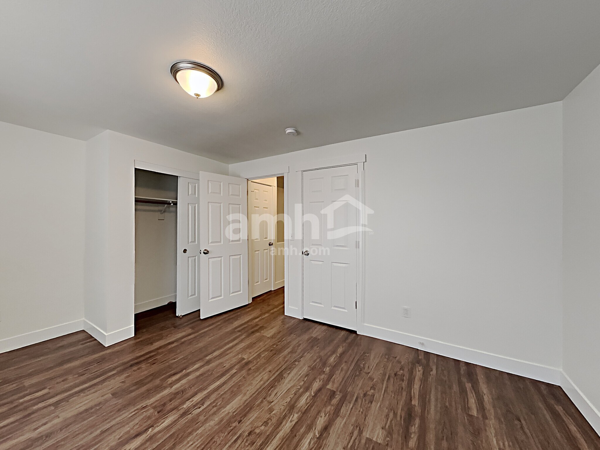 Building Photo - 16961 SW Cashew Way