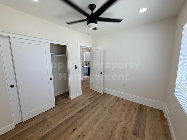 Building Photo - **BRAND NEW - 1 bed, 1 bath Unit in the Heart of South Park - Available NOW***