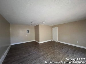 Building Photo - 4014 Colonial Sun Dr