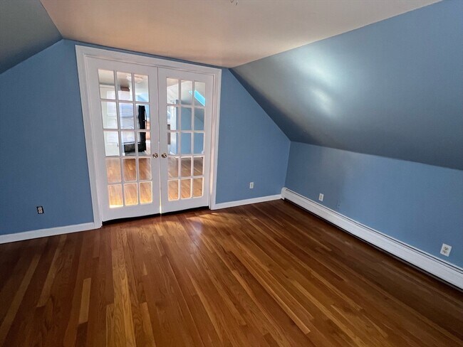 Building Photo - 61 Brayton Ave