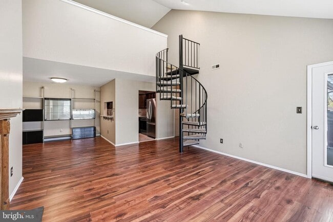 Building Photo - 4215C Aberdeen Dr