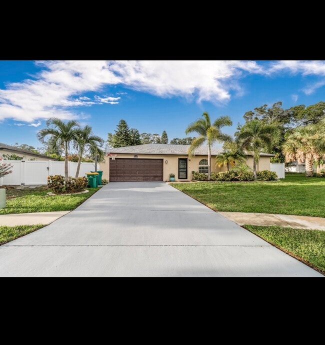 Building Photo - 9605 129th Ave