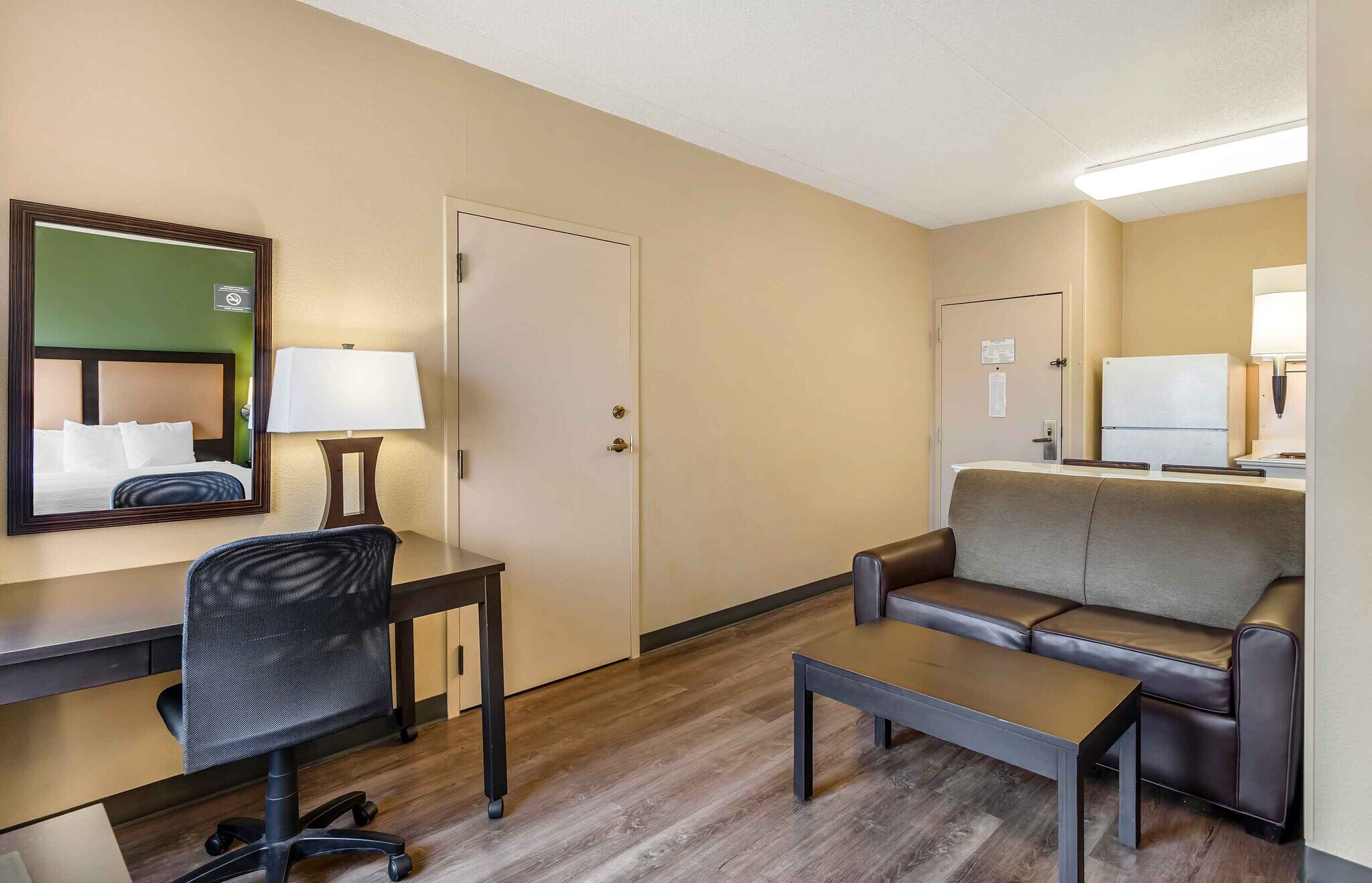 Building Photo - Furnished Studio-Chicago - Vernon Hills - Lincolnshire