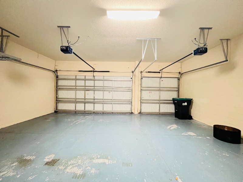 Building Photo - 10441 Stapeley Dr