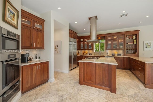 Building Photo - 755 Tiziano Ave