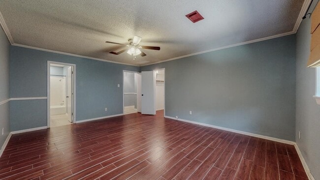 Building Photo - 349 Pinchback Rd