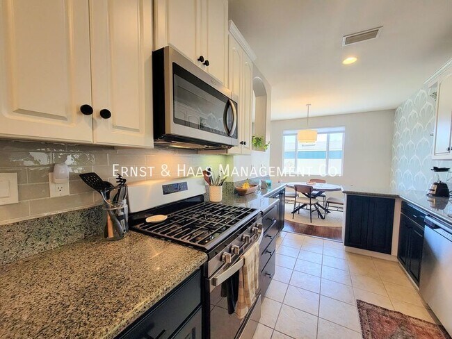 Building Photo - 15616 Firmona Ave