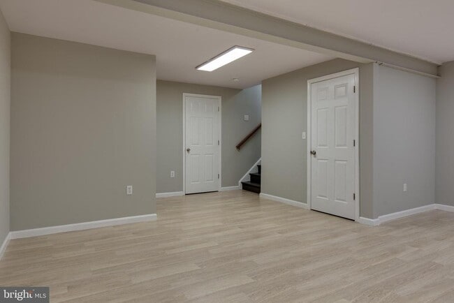 Building Photo - 7943 Brightmeadow Ct