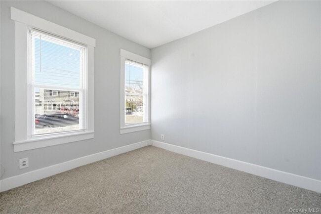 Building Photo - 163 Ketcham Ave