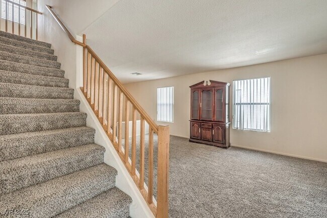 Building Photo - 3728 Ashling St