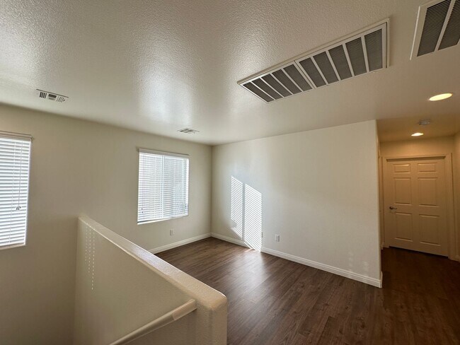 Building Photo - SAGECREEK