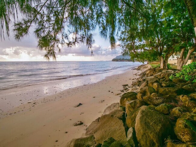 Building Photo - 53-729-729 Kamehameha Hwy