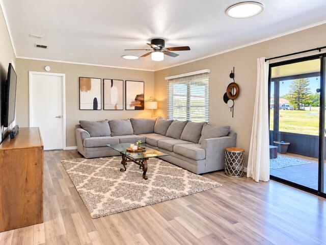 Building Photo - 1478 SE Larkwood Cir