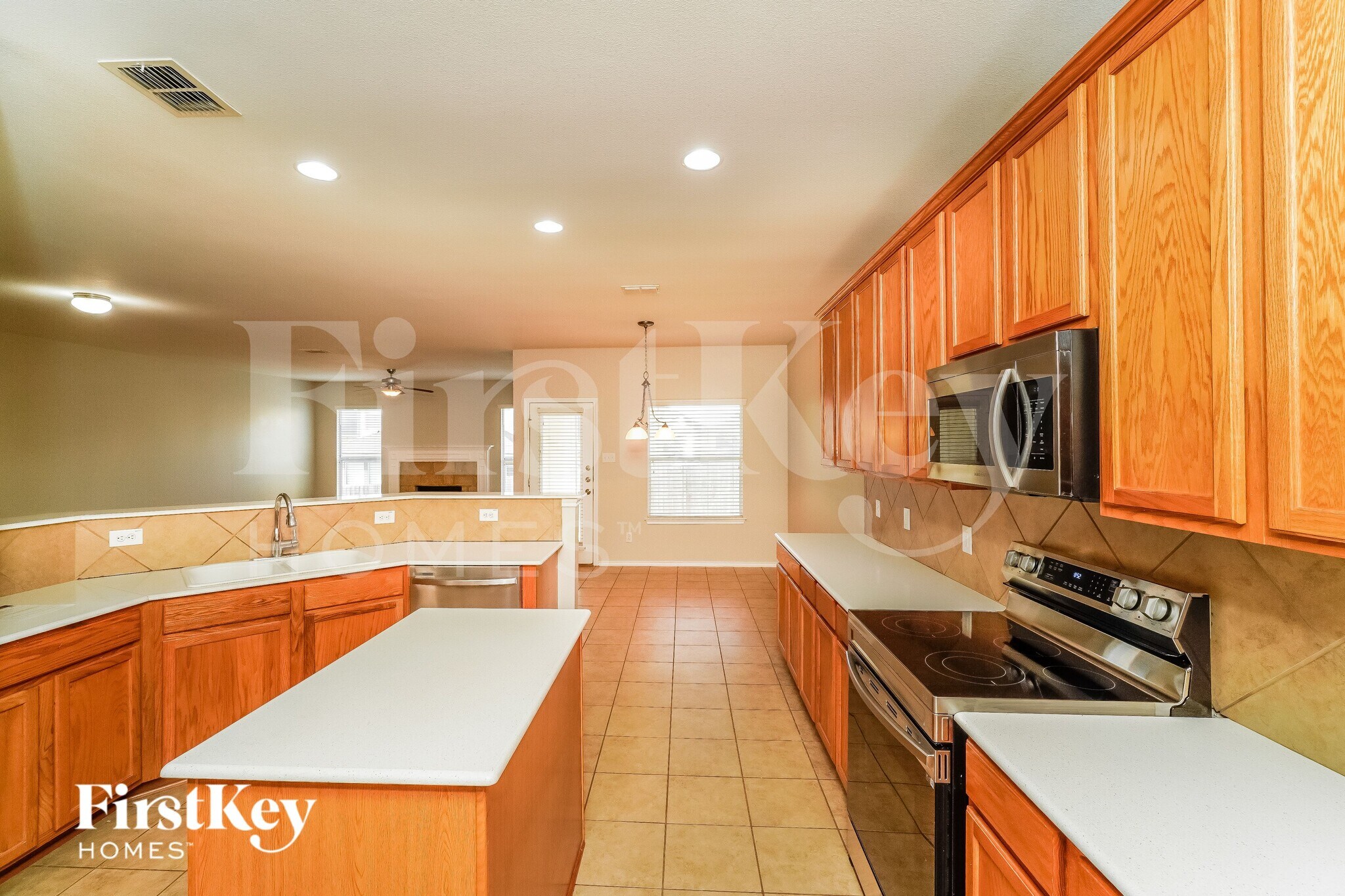 Building Photo - 24014 Buckthorn Pass