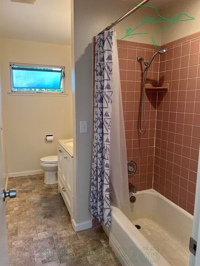 Building Photo - 7941 Woodlark Way