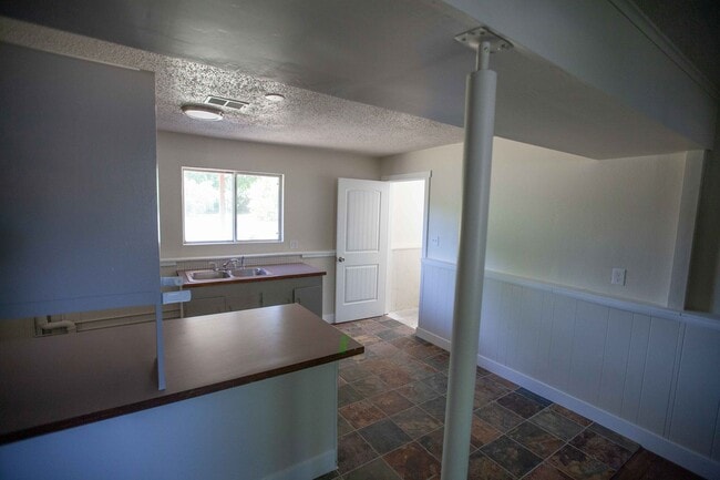 Building Photo - Great House In Fort Collins