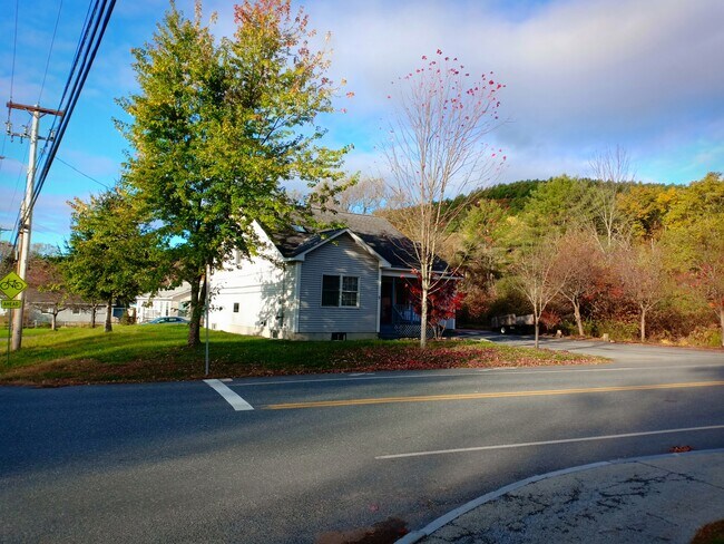 Building Photo - 9 Old Etna Rd