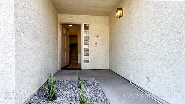 Building Photo - 5782 Oak Bank Trail