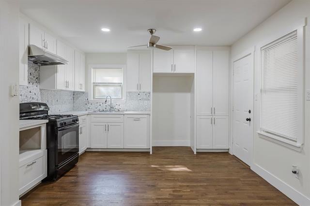 Building Photo - 4712 Laverda Dr