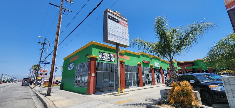 Building Photo - 8332 Sepulveda Blvd