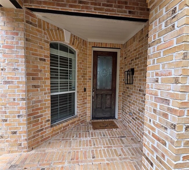 Building Photo - 8208 Endeavor Cir
