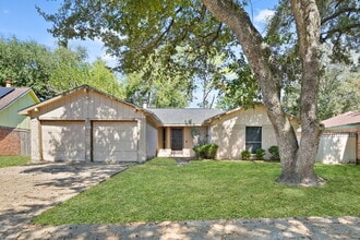 Building Photo - 13923 Ludgate Pass