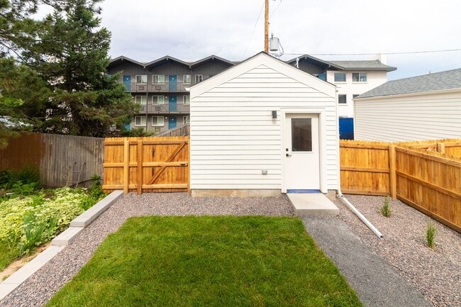 Building Photo - Luxury Home Near Cherry Creek | Sustainabl...