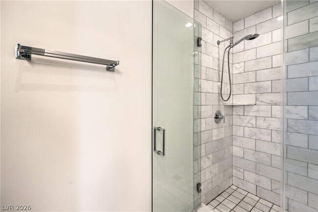 Building Photo - 4471 Dean Martin Dr