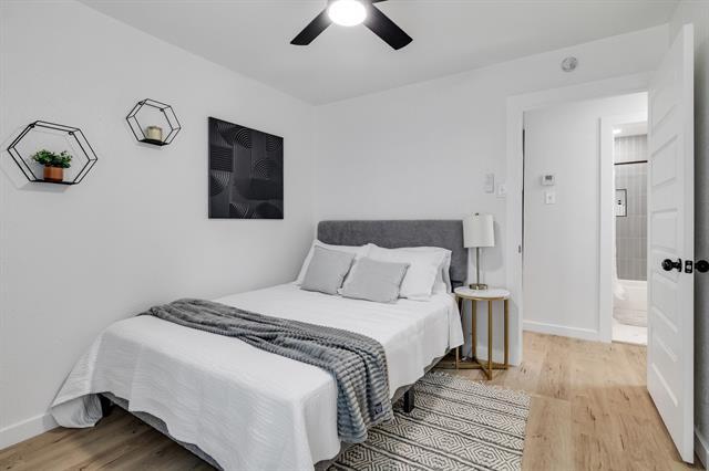 Building Photo - 718 Tearose Dr