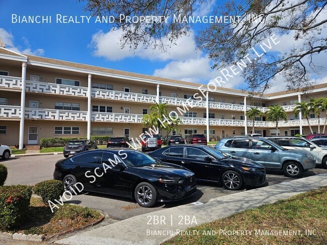 Primary Photo - Condo Available - On Top of the World Comm...