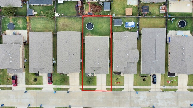 Building Photo - 15435 Sicomoro Viejo St