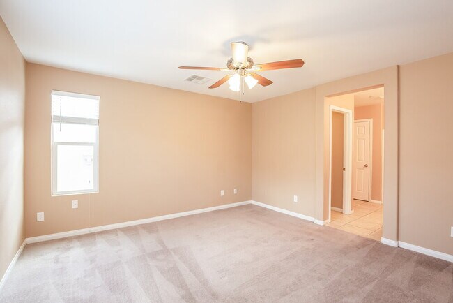 Building Photo - 10119 Watchtide Ct