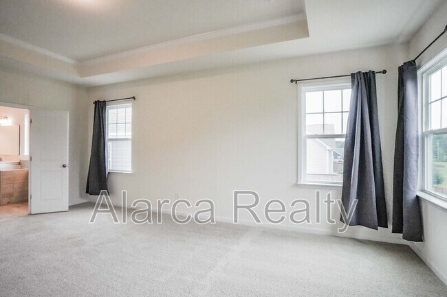 Building Photo - 12824 Hindcross Dr