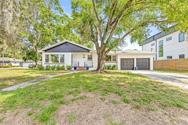 Building Photo - 1023 W Ohio Ave