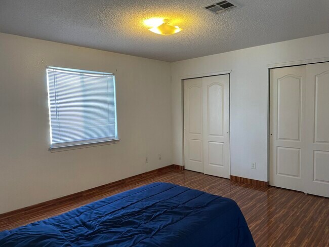 Building Photo - 3057 Manny Aguilera Dr