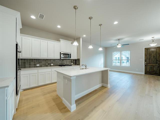 Building Photo - 7613 Regal Ln
