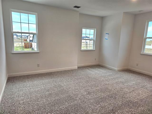 Building Photo - 629 Verona Dr