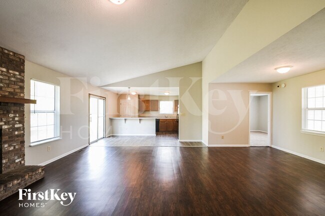 Building Photo - 11116 Cherry Lake Ct