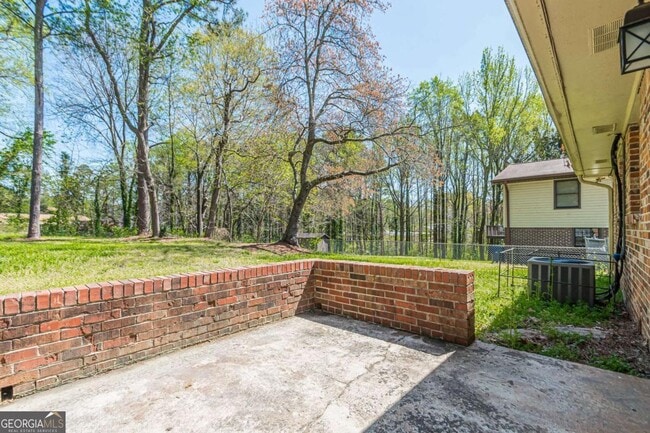 Building Photo - 926 Live Oak Ct